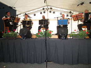 A Harmonika zenekar msora Bakon